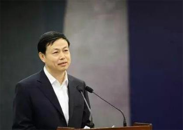 中國(guó)移動(dòng)董事長(zhǎng)：信息技術(shù)創(chuàng)新應(yīng)用急中生“智”、“?！敝杏龣C(jī)