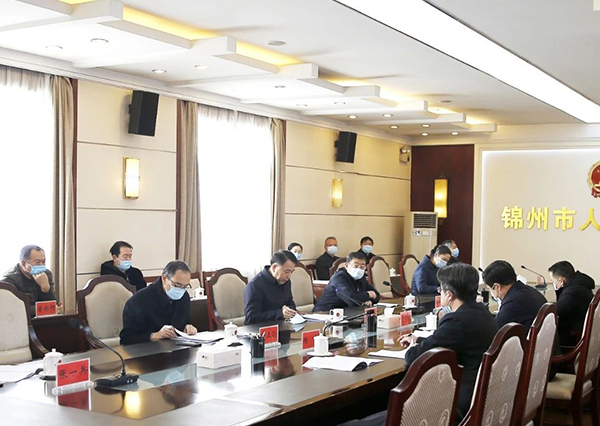 市政府聽取人大代表、政協(xié)委員對(duì)《政府工作報(bào)告》的意見和建議
