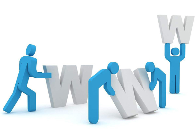 企業(yè)應(yīng)該做網(wǎng)站？還是小程序？